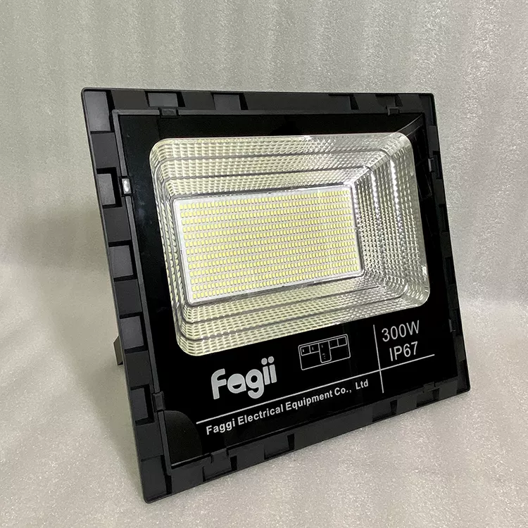 Đèn 300W Năng Lượng Mặt Trời Giá Rẻ - MUA 2 TẶNG 1 ĐÈN CÙNG LOẠI
