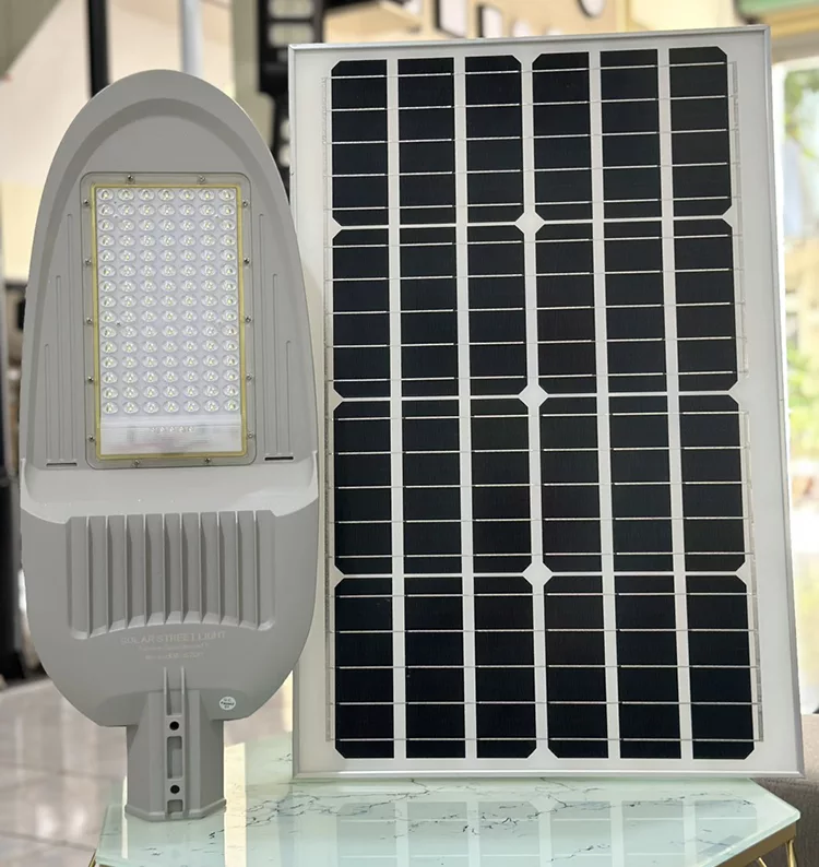Đèn Đường 300W Năng Lượng Mặt Trời - Đèn Phi Thuyền Ngoài Trời Led Bridgelux Siêu Sáng