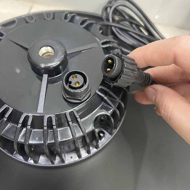 Đèn High Bay 100W - Đèn Treo Có Choá Năng Lượng Mặt Trời 100W