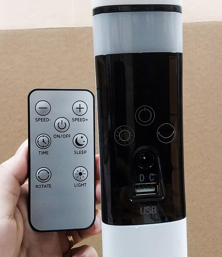 Quạt 25W - Quạt Năng Lượng Mặt Trời 12V Điều Khiển Từ Xa JD T919