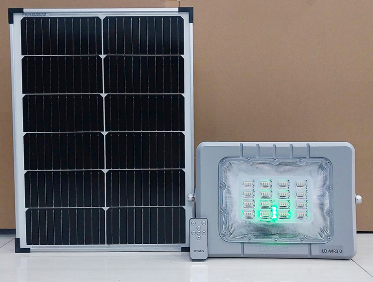 DCTIMES LD-WR3.0 - Đèn Pha 200W Năng Lượng Mặt Trời Led Báo Pin Dây Nối 5m