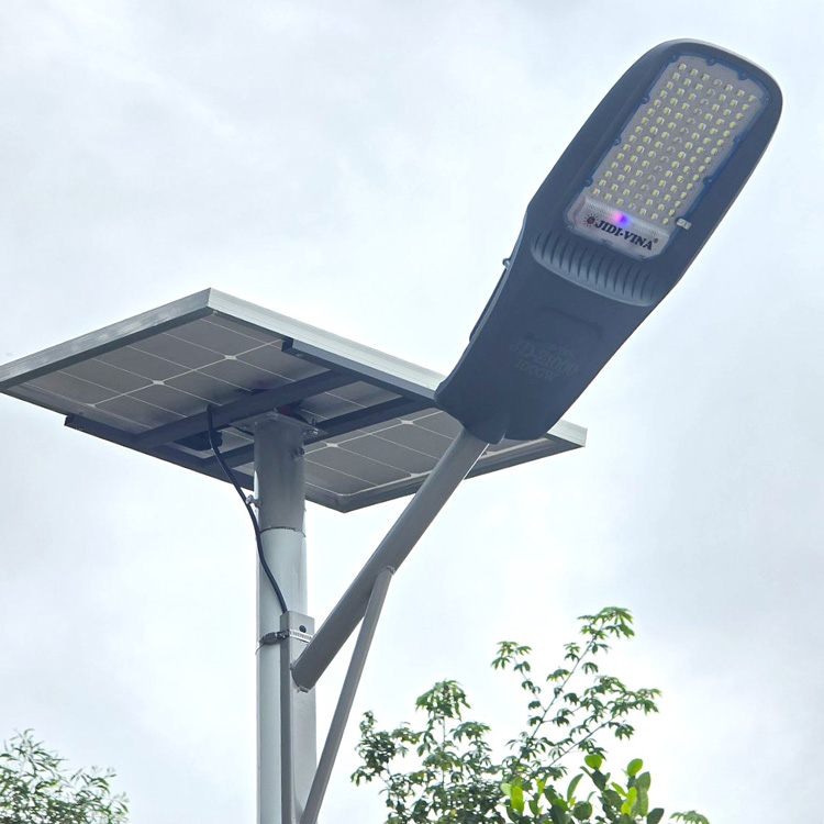 đèn năng lượng mặt trời JD Z1000