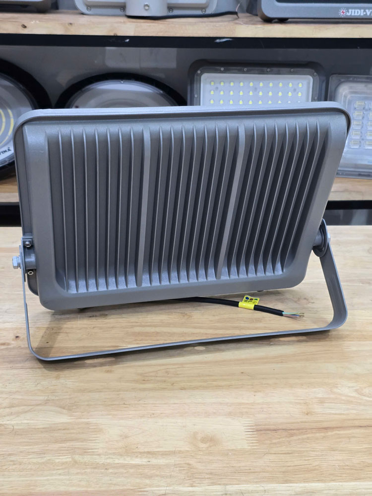 Đèn pha điện 300W