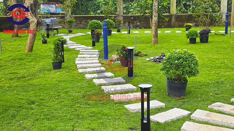 Đèn Trụ Năng Lượng Mặt Trời T4015