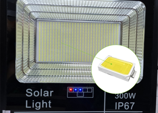 Thay thế bóng đèn LED mới để khôi phục khả năng chiếu sáng của đèn
