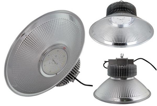Mẫu đèn LED chiếu sáng khu sản xuất