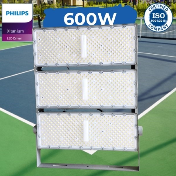 Đèn cao áp 600W được sử dụng rộng rãi ở các khu vực công cộng