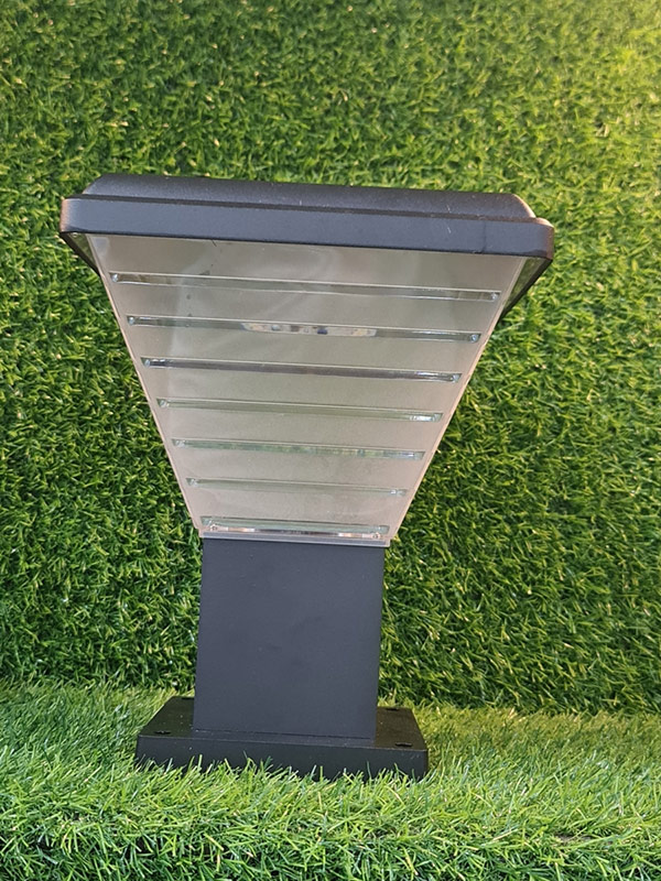 Mẫu đ&egrave;n cổng r&agrave;o vu&ocirc;ng