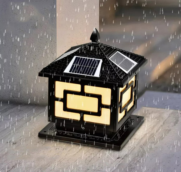 Mẫu đ&egrave;n cổng r&agrave;o c&oacute; khả năng chống nước, chống bụi tốt