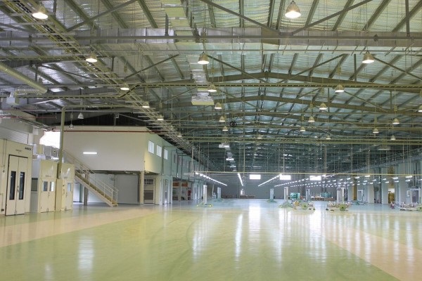 Đèn Highbay và Lowbay được sử dụng ở nhiều không gian lớn