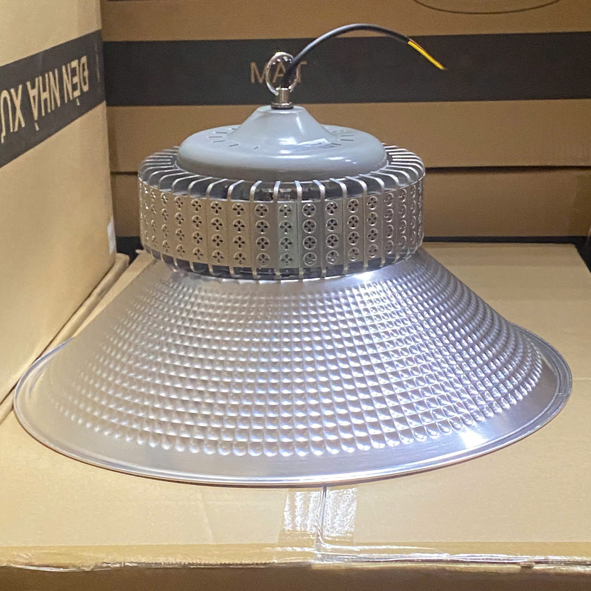 Đèn led nhà xưởng 200W ETS/DSY