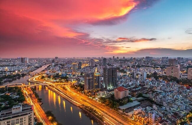 Làm sao để mua được đèn năng lượng mặt trời tại Quận 5?